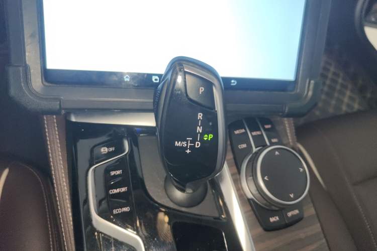 Used BMW 5 Series 2021 530Li Leading Luxury Package Gear Lever