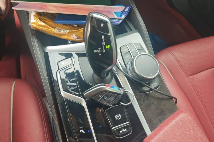 Used BMW 5 Series 2021 525Li M Sport Package Gear Lever