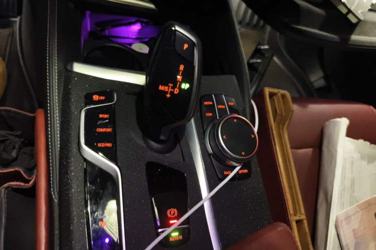 Used BMW 5 Series 2021 525Li M Sport Package Gear Lever
