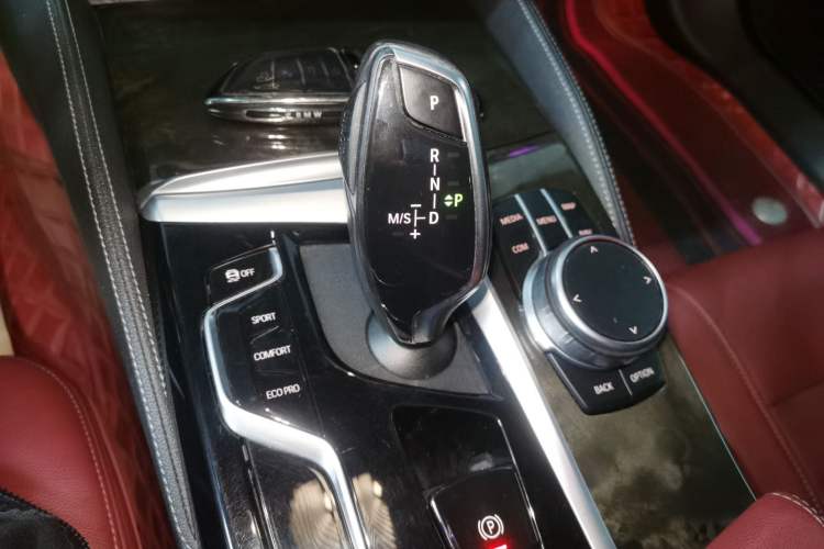 Used BMW 5 Series 2021 525Li M Sport Package Gear Lever
