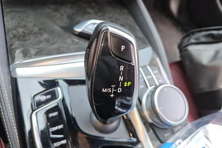 Used BMW 5 Series 2021 525Li M Sport Package Gear Lever