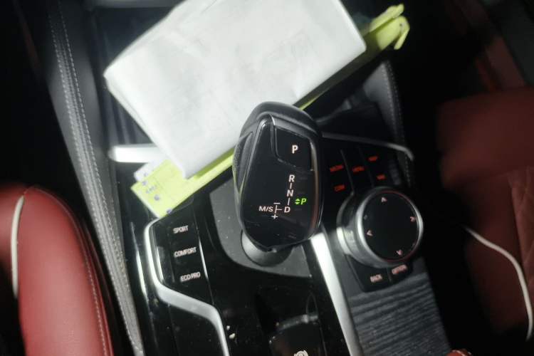 Used BMW 5 Series 2021 530Li Leading Model M Sport Package Gear Lever