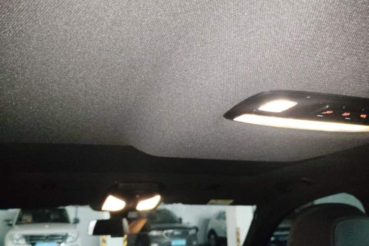 Used BMW 5 Series 2021 525i M Sport Package Headliner
