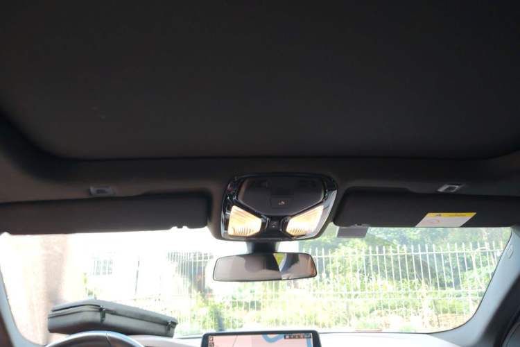 Used BMW 5 Series 2021 Facelifted 530Li Leading Edition M Sport Package Headliner