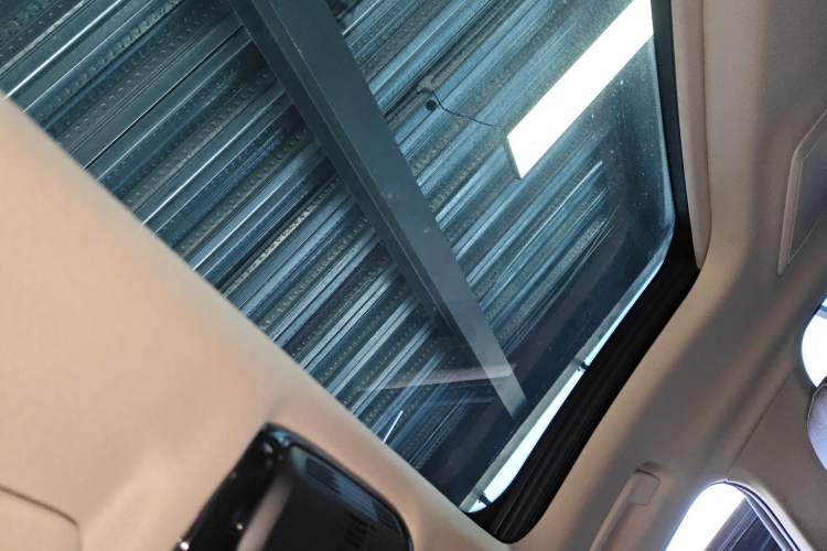 Used BMW 5 Series 2021 530Li Luxury Edition Premium Package Headliner