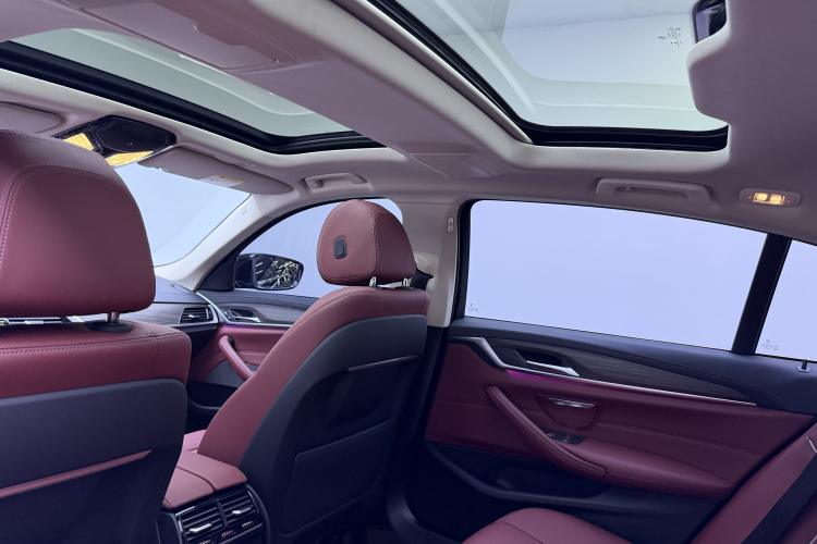 Used BMW 5 Series 2021 530Li Leading Luxury Package Headliner