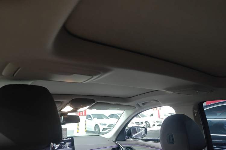 Used BMW 5 Series 2021 530Li Leading Luxury Package Headliner