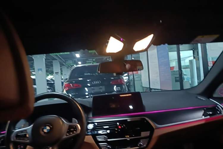 Used BMW 5 Series 2021 530i Sport Line M Sport Package Headliner