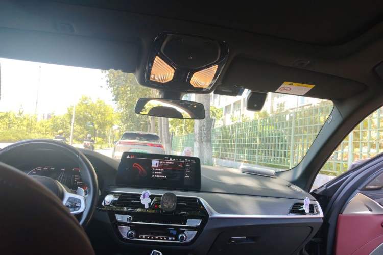 Used BMW 5 Series 2021 530Li Luxury Edition M Sport Package Headliner