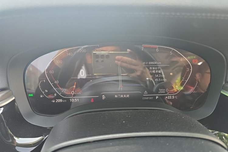 Used BMW 5 Series 2021 Restyled 530Li Leading Edition Luxury Package Instrument Cluster