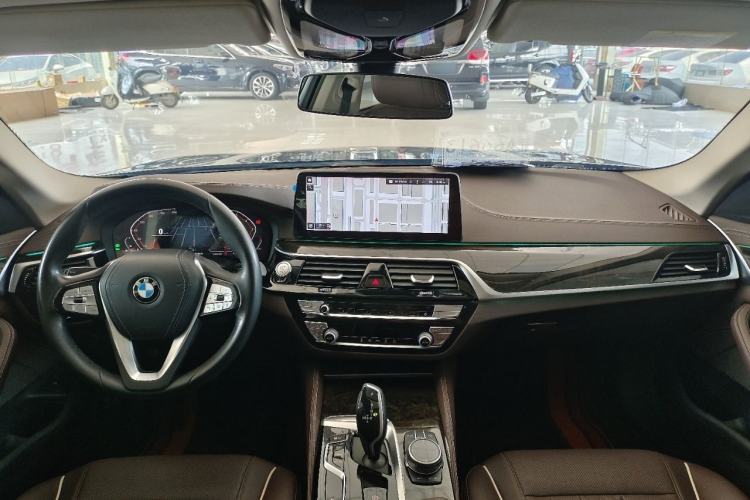 Used BMW 5 Series 2021 525Li Luxury Package Interior 1