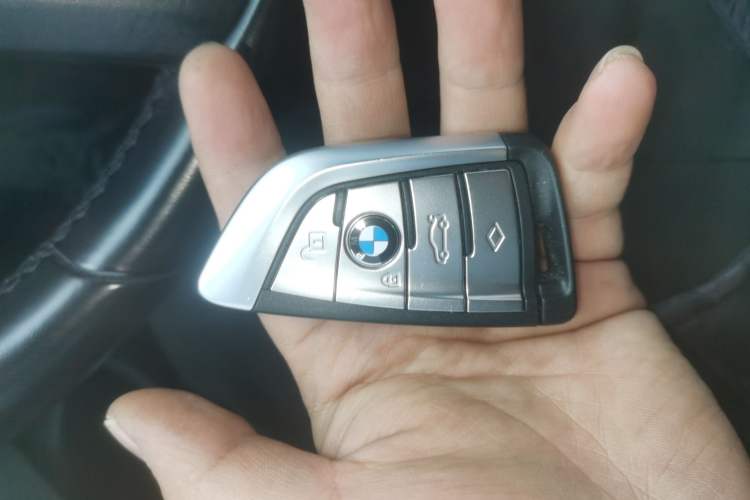 Used BMW 5 Series 2021 Facelifted 530Li Leading Edition M Sport Package Interior 1