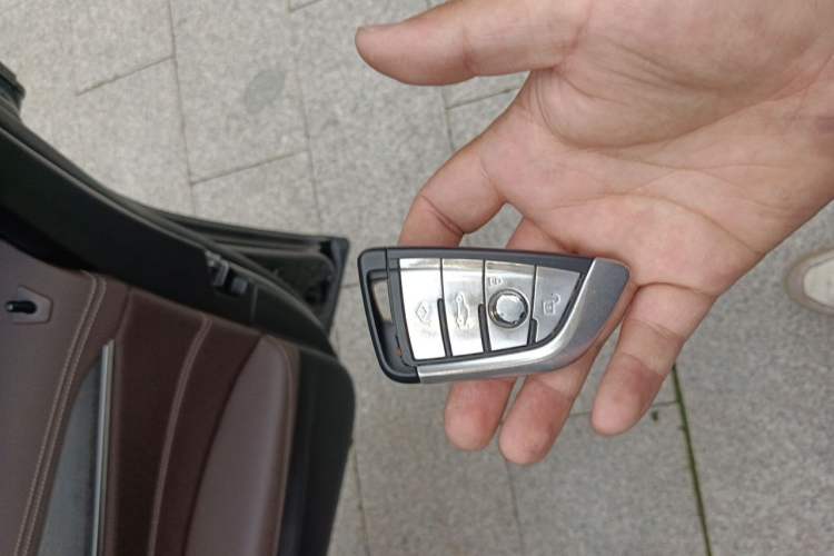 Used BMW 5 Series 2021 530Li Leading Model M Sport Package Interior 1