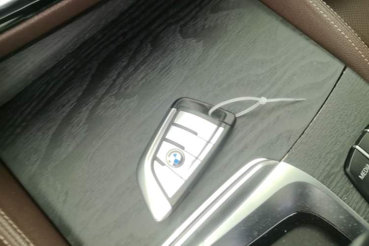 Used BMW 5 Series 2021 530Li Leading Model M Sport Package Interior 1
