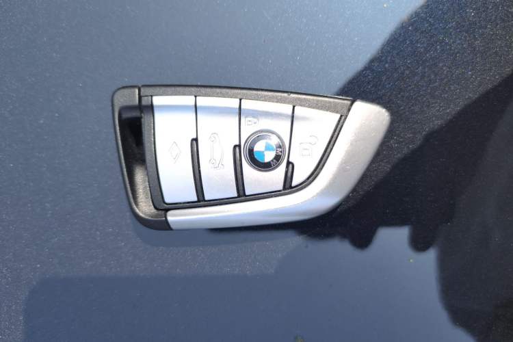 Used BMW 5 Series 2021 525i M Sport Package Interior 1