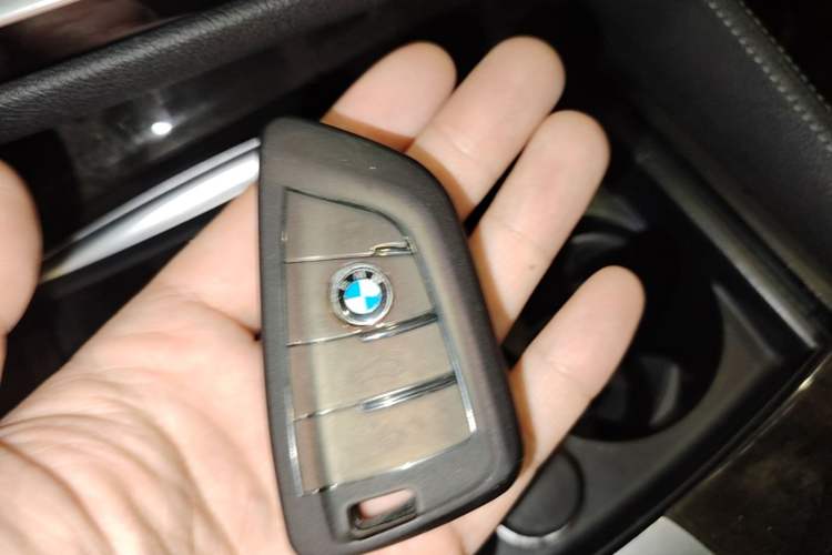 Used BMW 5 Series 2021 Facelifted 525Li M Sport Package Interior 1
