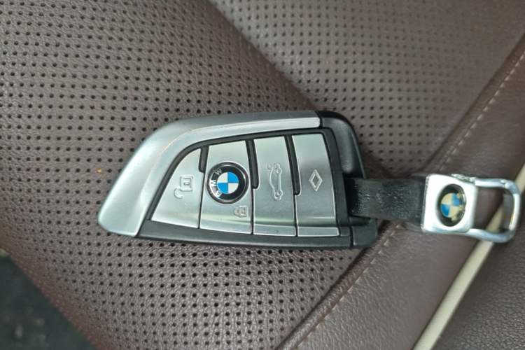 Used BMW 5 Series 2021 Facelifted 530Li Leading Edition M Sport Package Interior 1
