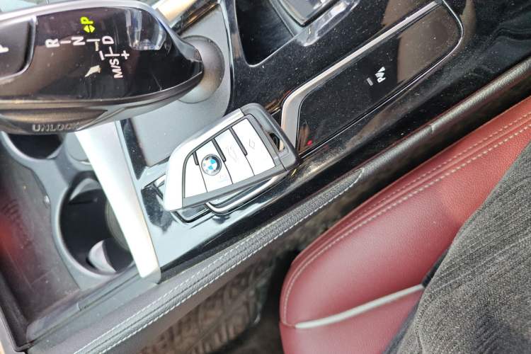 Used BMW 5 Series 2021 525Li M Sport Package Interior 1