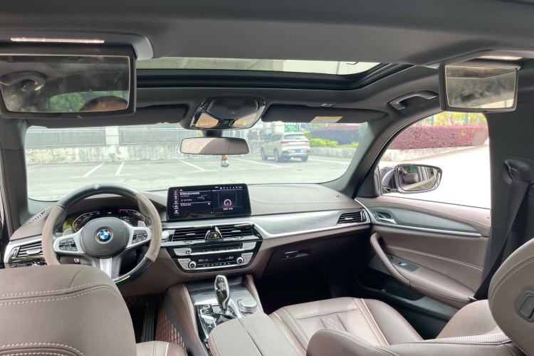 Used BMW 5 Series 2021 Facelifted 530Li Leading Edition M Sport Package Interior 11