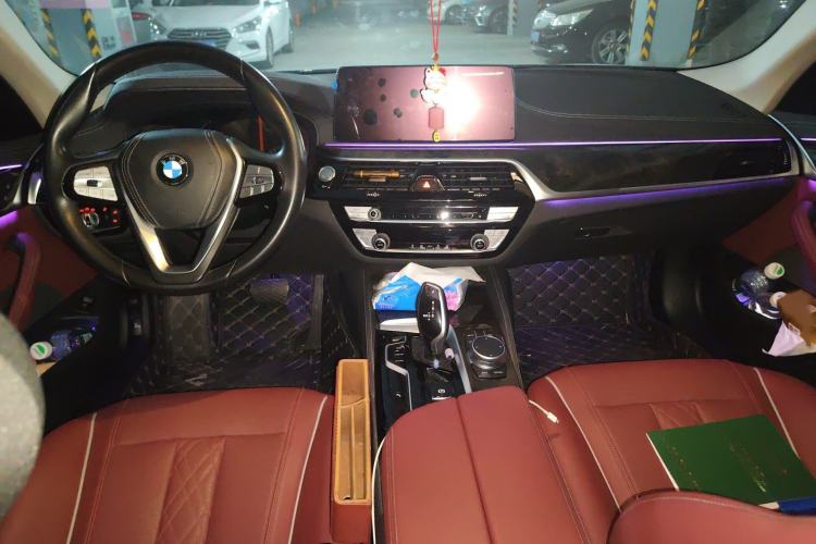 Used BMW 5 Series 2021 525Li Luxury Package Interior 2