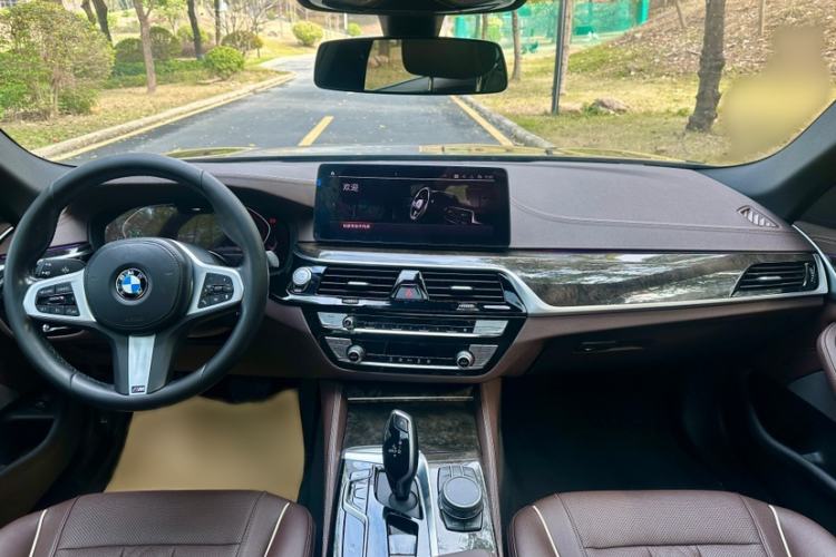 Used BMW 5 Series 2021 525Li M Sport Package Interior 2