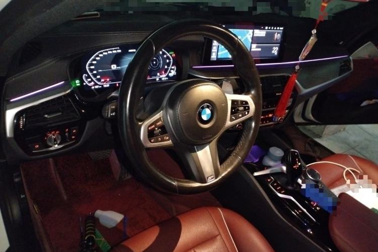 Used BMW 5 Series 2021 Facelifted 530Li Leading Edition M Sport Package Interior 2