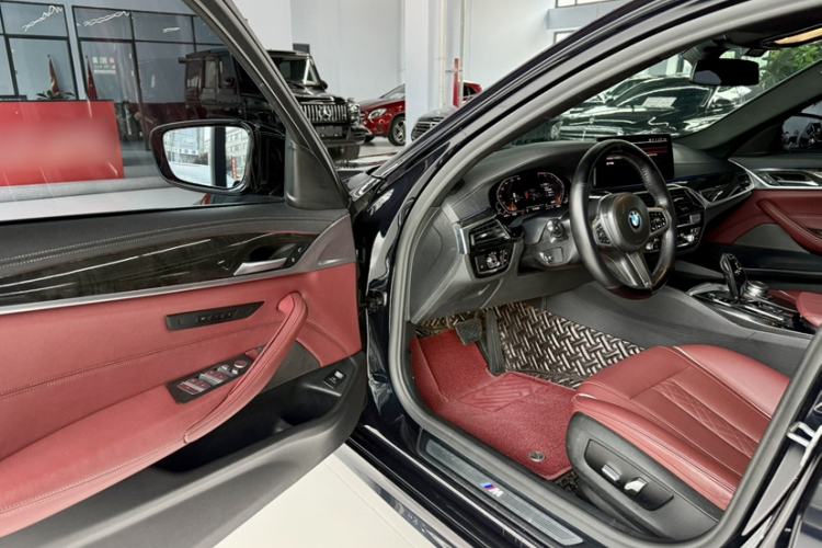 Used BMW 5 Series 2021 525Li M Sport Package Interior 2