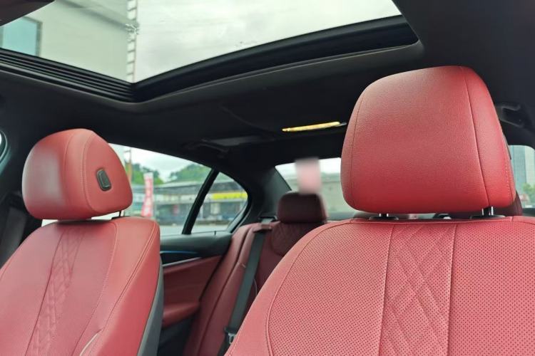 Used BMW 5 Series 2021 525Li M Sport Package Interior 2