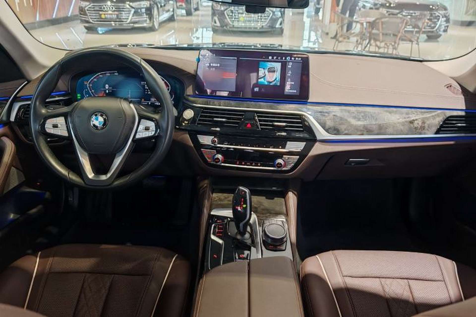 Used BMW 5 Series 2021 525Li Luxury Package Interior 3