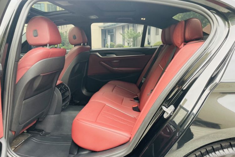 Used BMW 5 Series 2021 Facelifted 530Li Leading Edition M Sport Package Interior 3