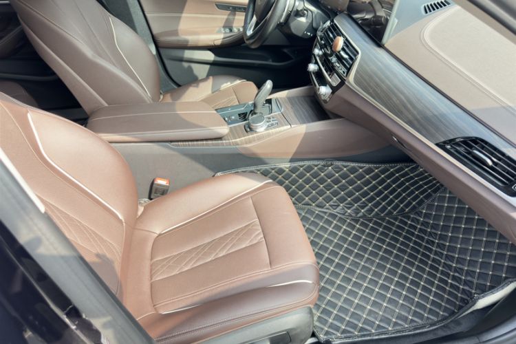 Used BMW 5 Series 2021 530Li Leading Luxury Package Interior 3