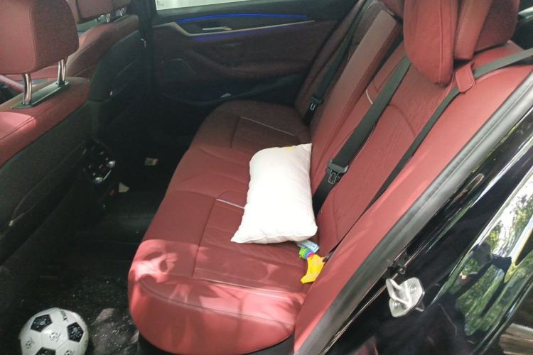 Used BMW 5 Series 2021 530Li Luxury Edition M Sport Package Interior 4
