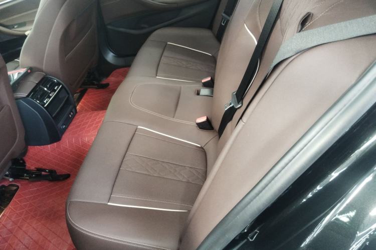 Used BMW 5 Series 2021 Restyled 530Li Leading Edition Luxury Package Interior 4