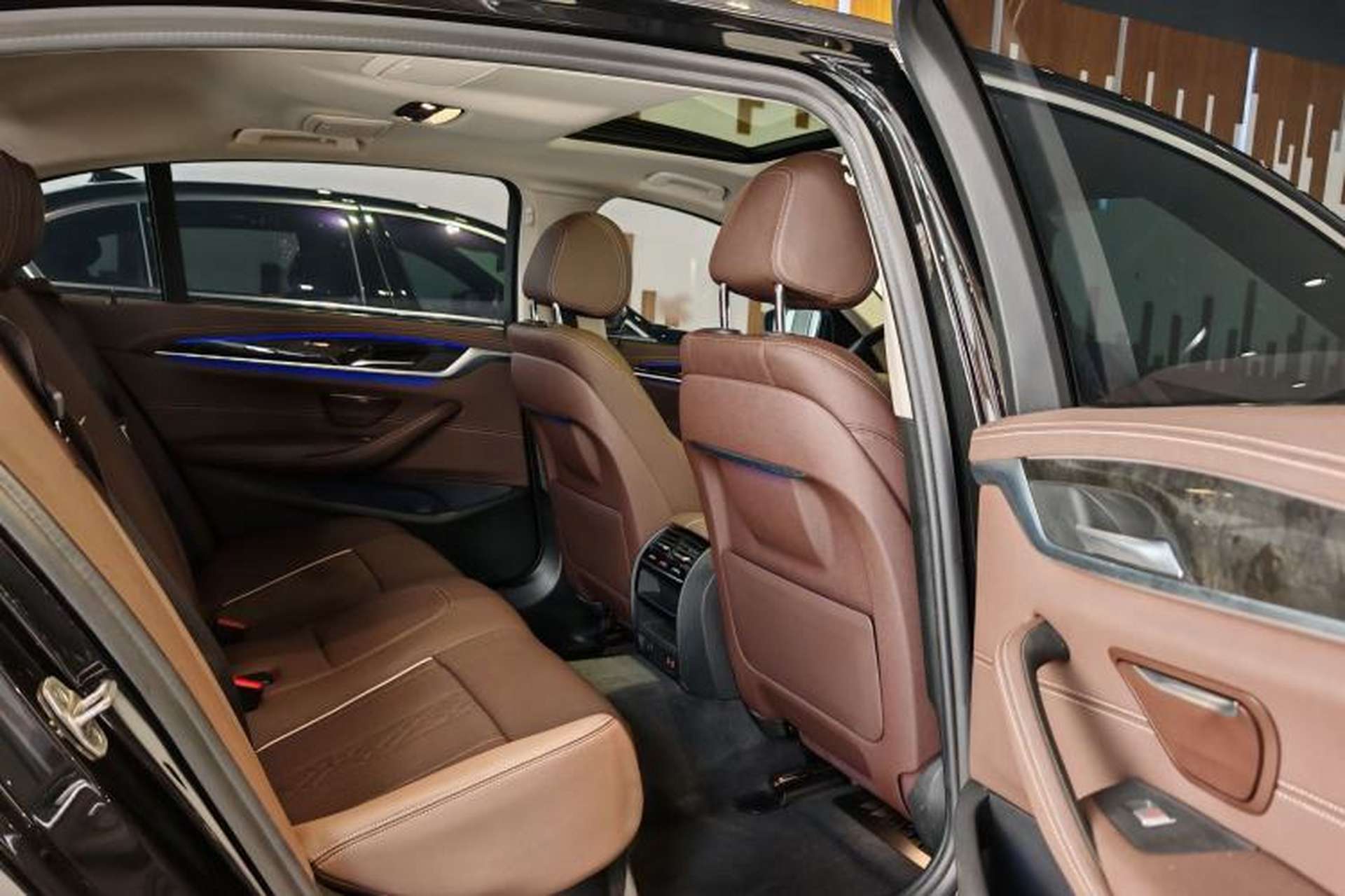 Used BMW 5 Series 2021 525Li Luxury Package Interior 6