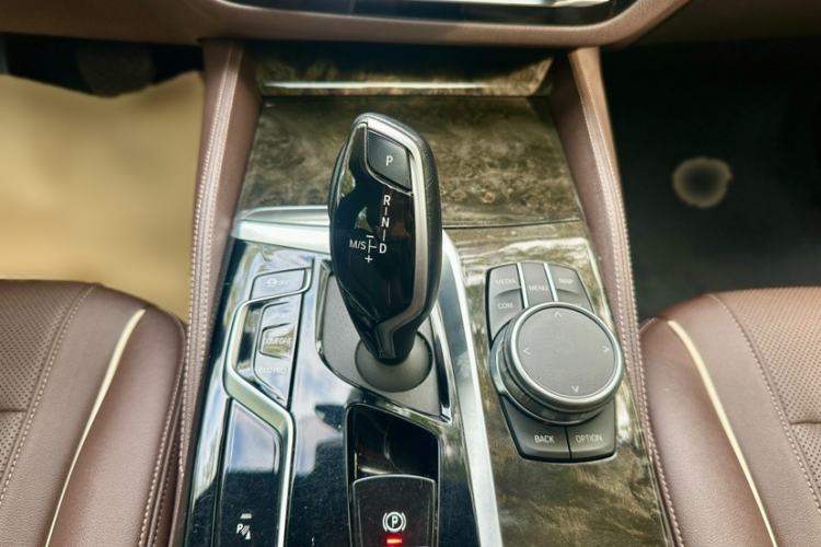 Used BMW 5 Series 2021 525Li M Sport Package Interior 6
