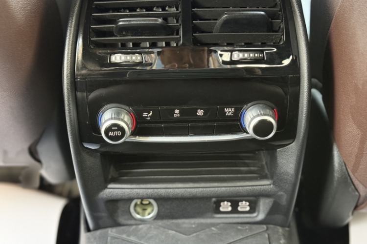 Used BMW 5 Series 2021 530Li Luxury Edition M Sport Package Interior 6