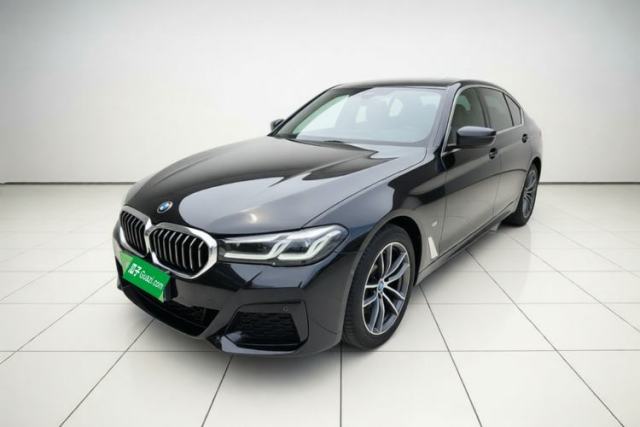 BMW 5 Series 2021 525Li M Sport Package usado