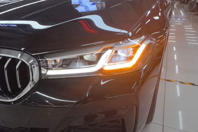 Used BMW 5 Series 2021 525Li M Sport Package Left Front Headlight