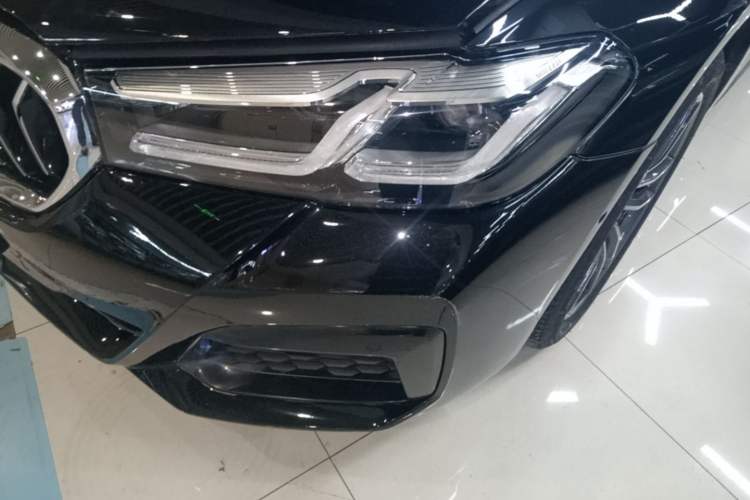 Used BMW 5 Series 2021 525Li M Sport Package Left Front Headlight