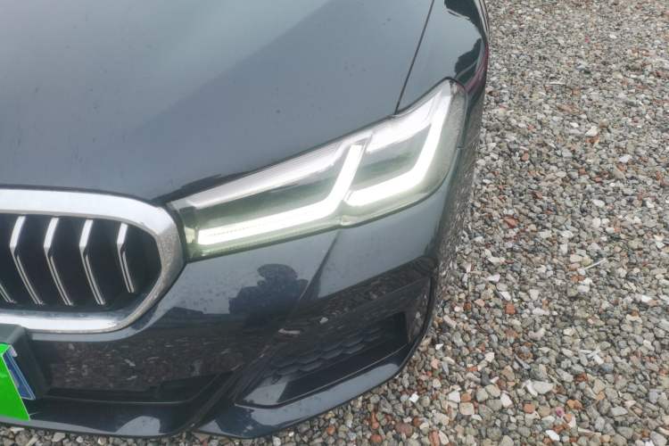 Used BMW 5 Series 2021 Facelifted 530Li Leading Edition M Sport Package Left Front Headlight