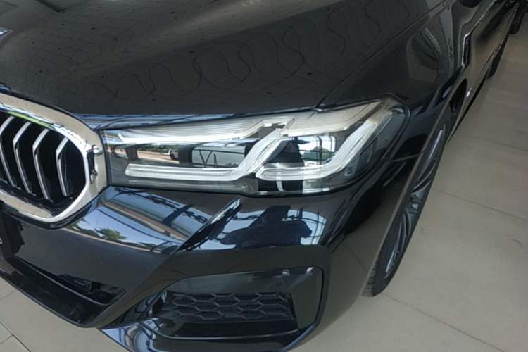 Used BMW 5 Series 2021 530Li xDrive M Sport Package Left Front Headlight