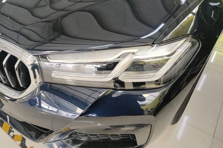 Used BMW 5 Series 2021 525Li M Sport Package Left Front Headlight