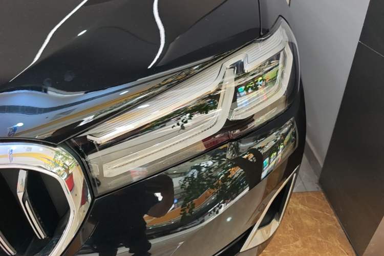 Used BMW 5 Series 2021 525Li Luxury Package Left Front Headlight