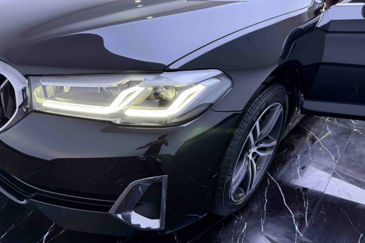 Used BMW 5 Series 2021 530Li Leading Luxury Package Left Front Headlight