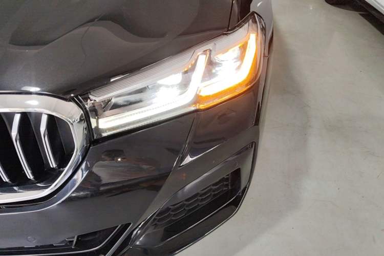 Used BMW 5 Series 2021 Facelifted 525Li M Sport Package Left Front Headlight