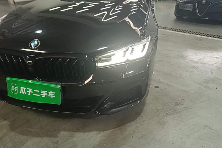 Used BMW 5 Series 2021 530Li Luxury Edition M Sport Package Left Front Headlight