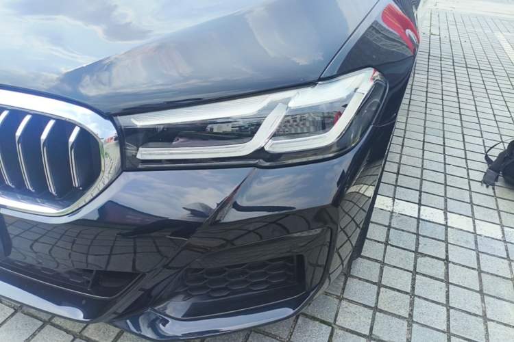 Used BMW 5 Series 2021 530Li Luxury Edition M Sport Package Left Front Headlight