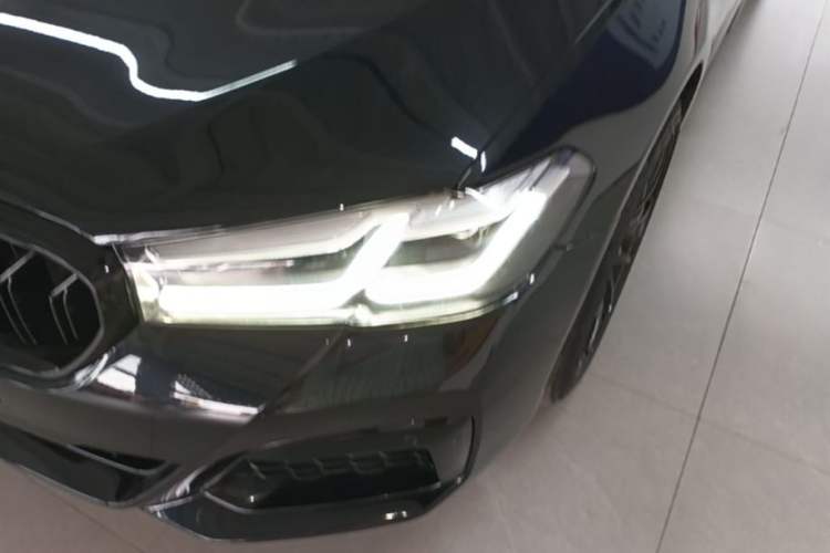 Used BMW 5 Series 2021 530i M Sport Package Left Front Headlight