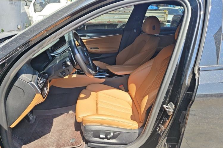 Used BMW 5 Series 2021 530i M Sport Package Left Front Seat