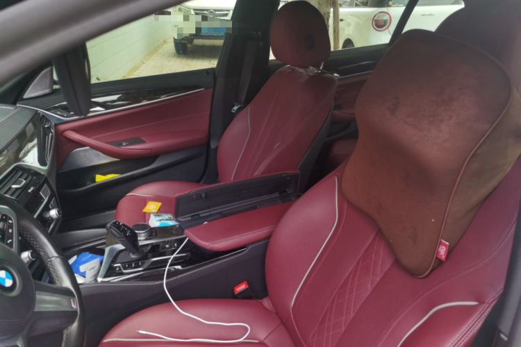 Used BMW 5 Series 2021 525Li M Sport Package Left Front Seat